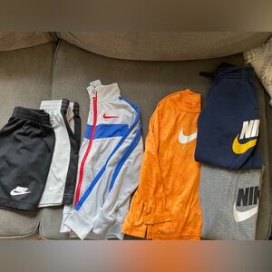 Boys size 6 NIKE lot